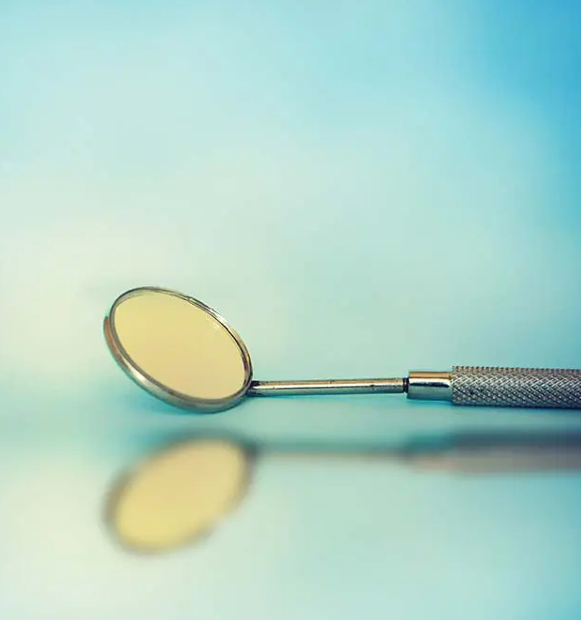 dental mirror